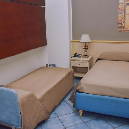 Hotel Piccolo Sogno بومبيي المظهر الخارجي الصورة