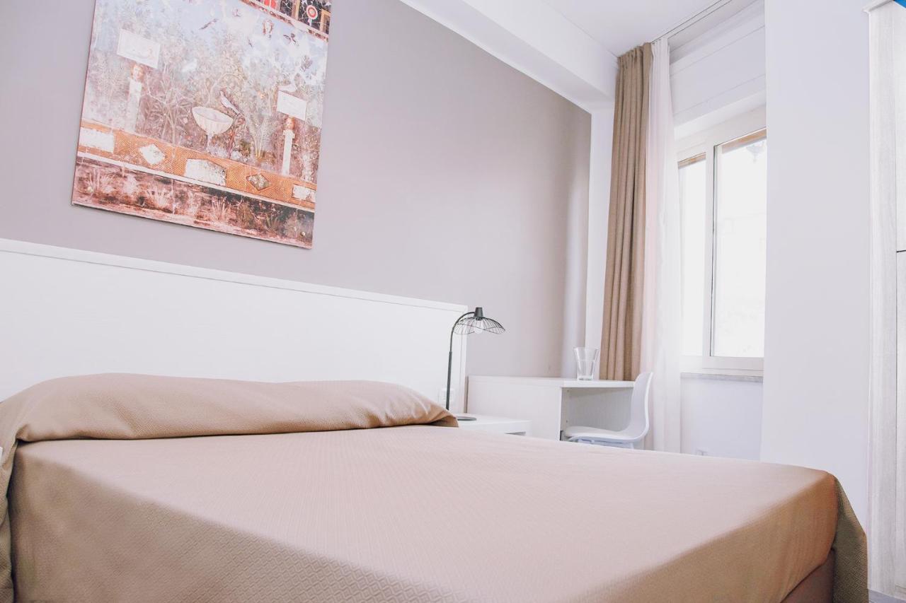 Hotel Piccolo Sogno بومبيي المظهر الخارجي الصورة