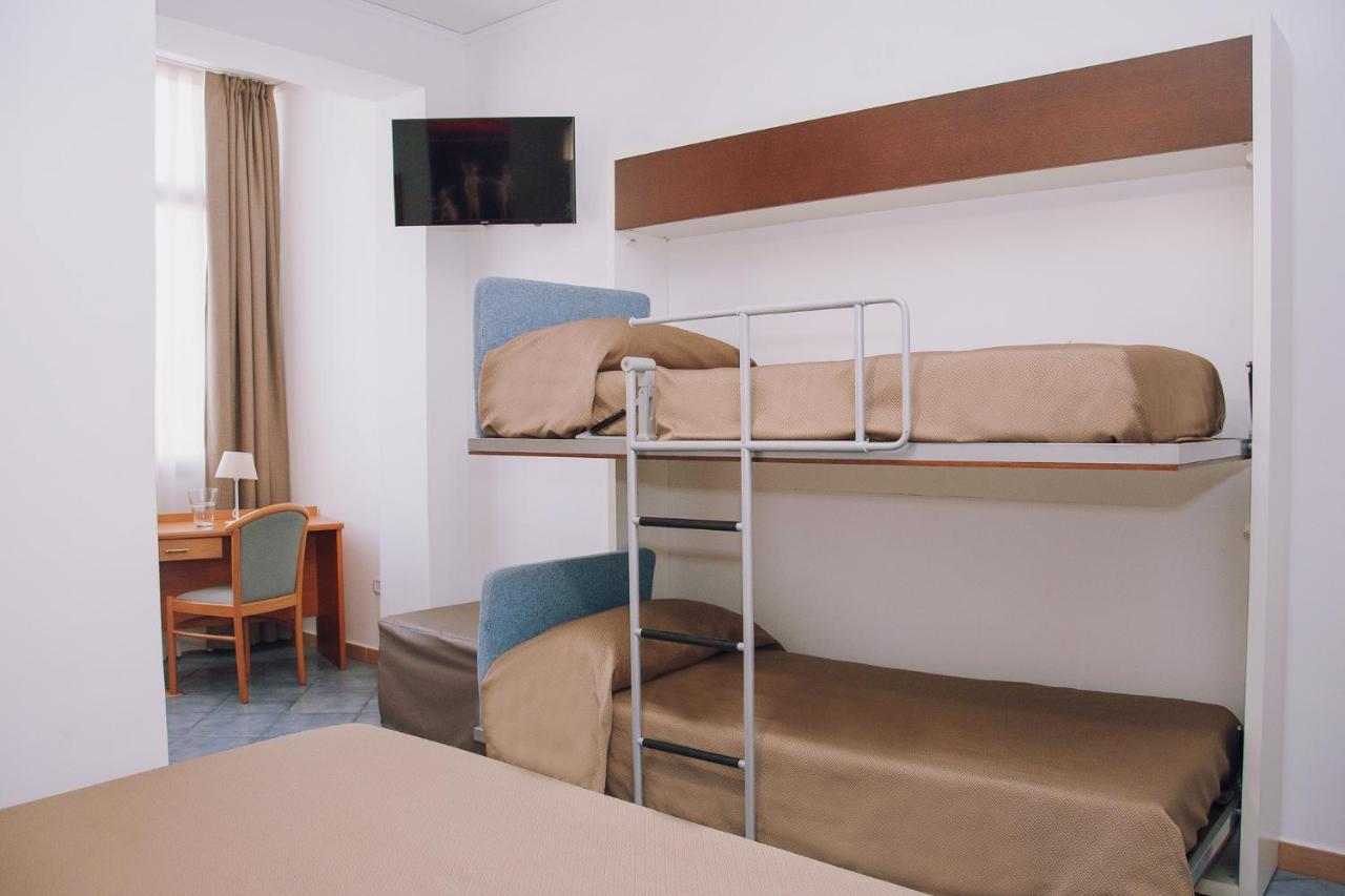 Hotel Piccolo Sogno بومبيي المظهر الخارجي الصورة